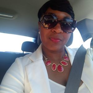 Meet your Posher, Sharonda